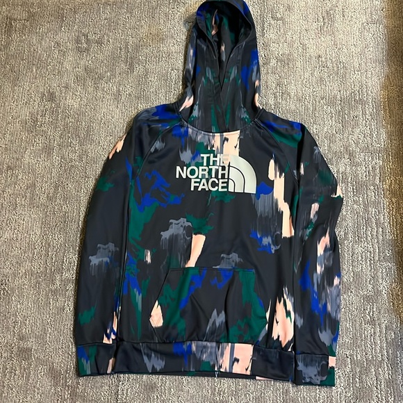 The North Face Sweatshirt - Picture 1 of 2